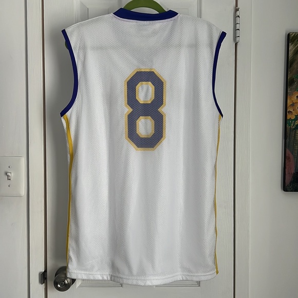 🆕 KOBE LOS ANGELES NUMBER 8 SLEEVELESS JERSEY Sz M - Picture 2 of 6